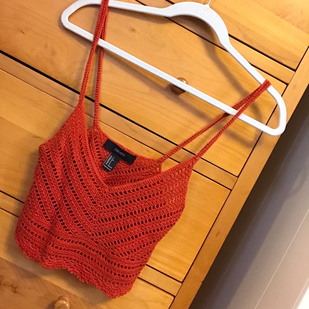Forever 21 crochet crop top S